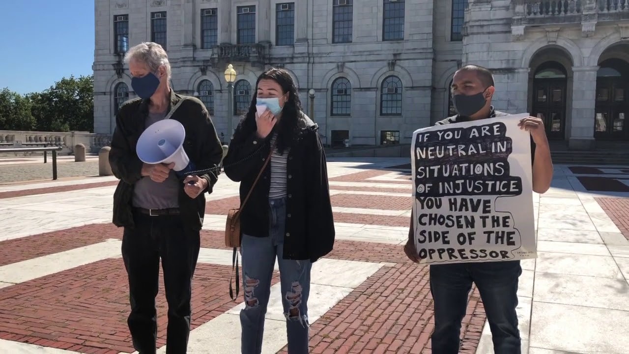 United Nations Day of Peace demonstration in Providence 05 Miranda Grundy - Open Door Rhode Island