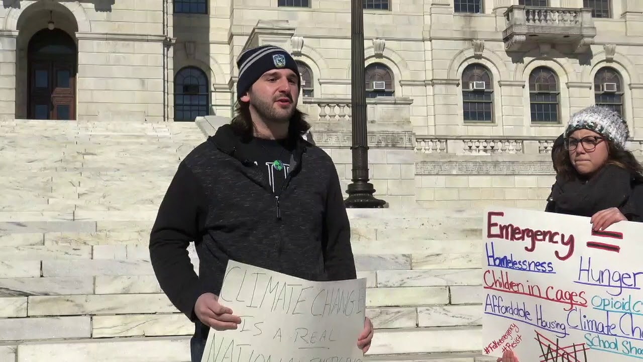 2019-02-16 anti-Trump Rally 03