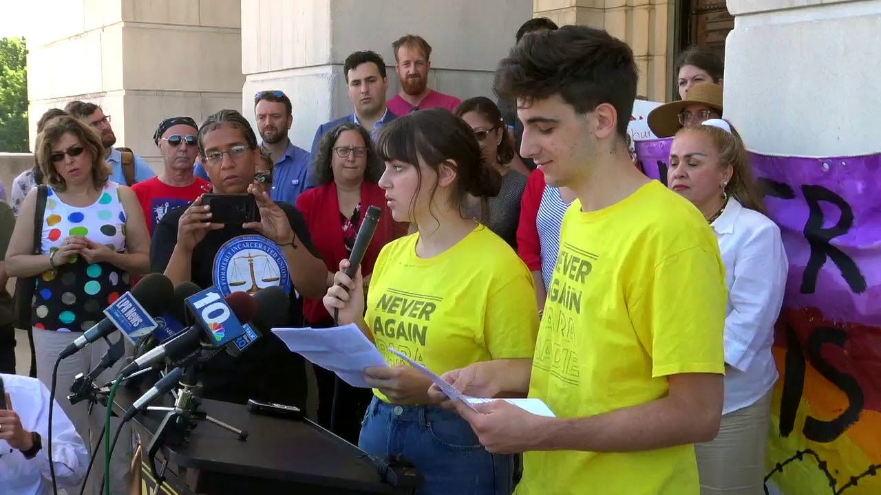 2019-08-20 Never Again Press Conference 03