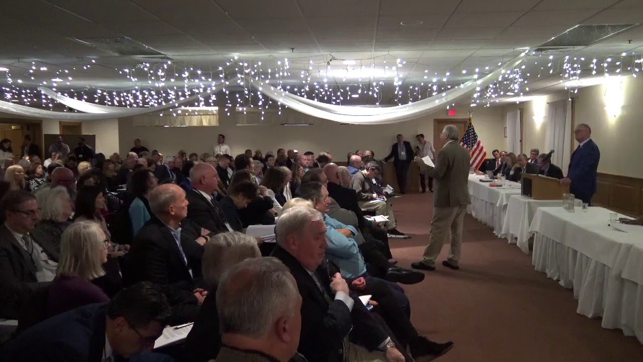 At RIDP meeting, Abigail Altabef & others give time to Portsmouth Dem Town Com Chair Leonard Katzman