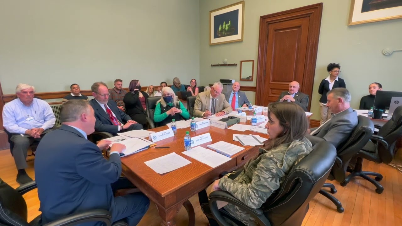 Senate Labor Committee takes up Minimum Wage Commission resolution