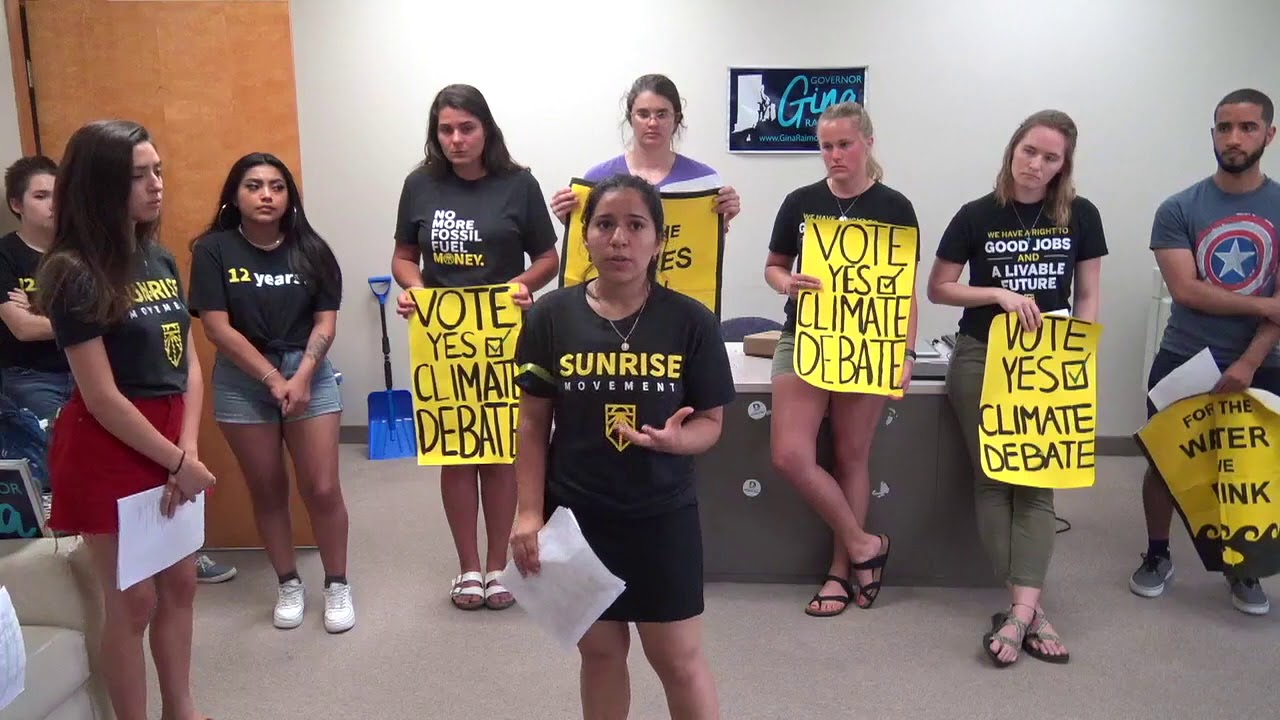 2019-07-17 Sunrise RI at the RI DNC 09