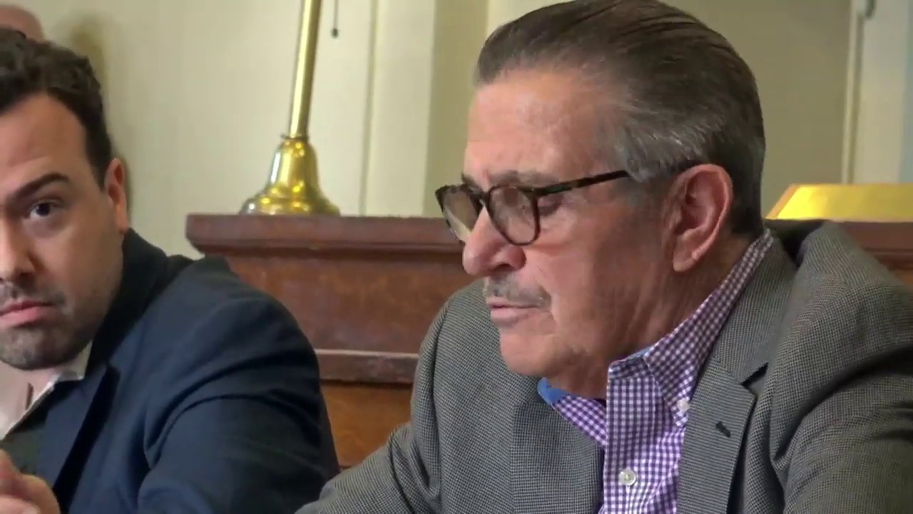 2018-12-19 Foxy Lady 01