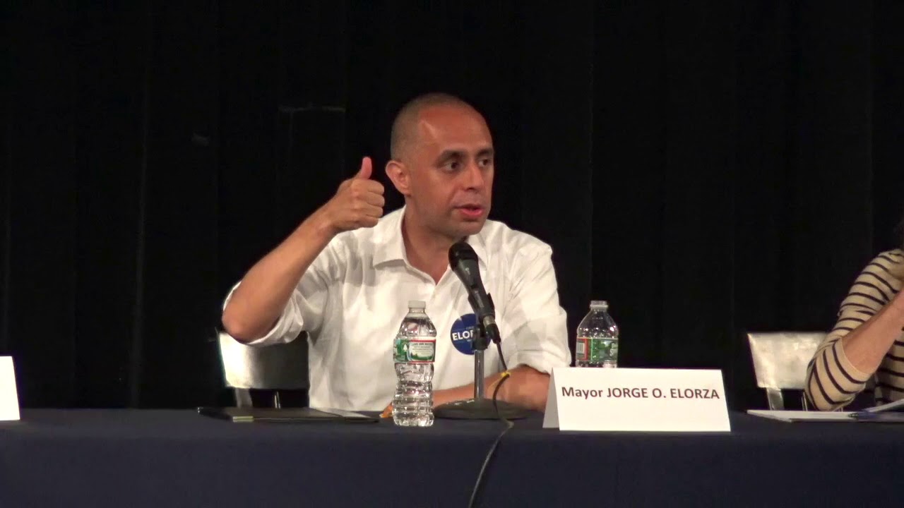 2018-09-04 PVD Mayoral Debate 09