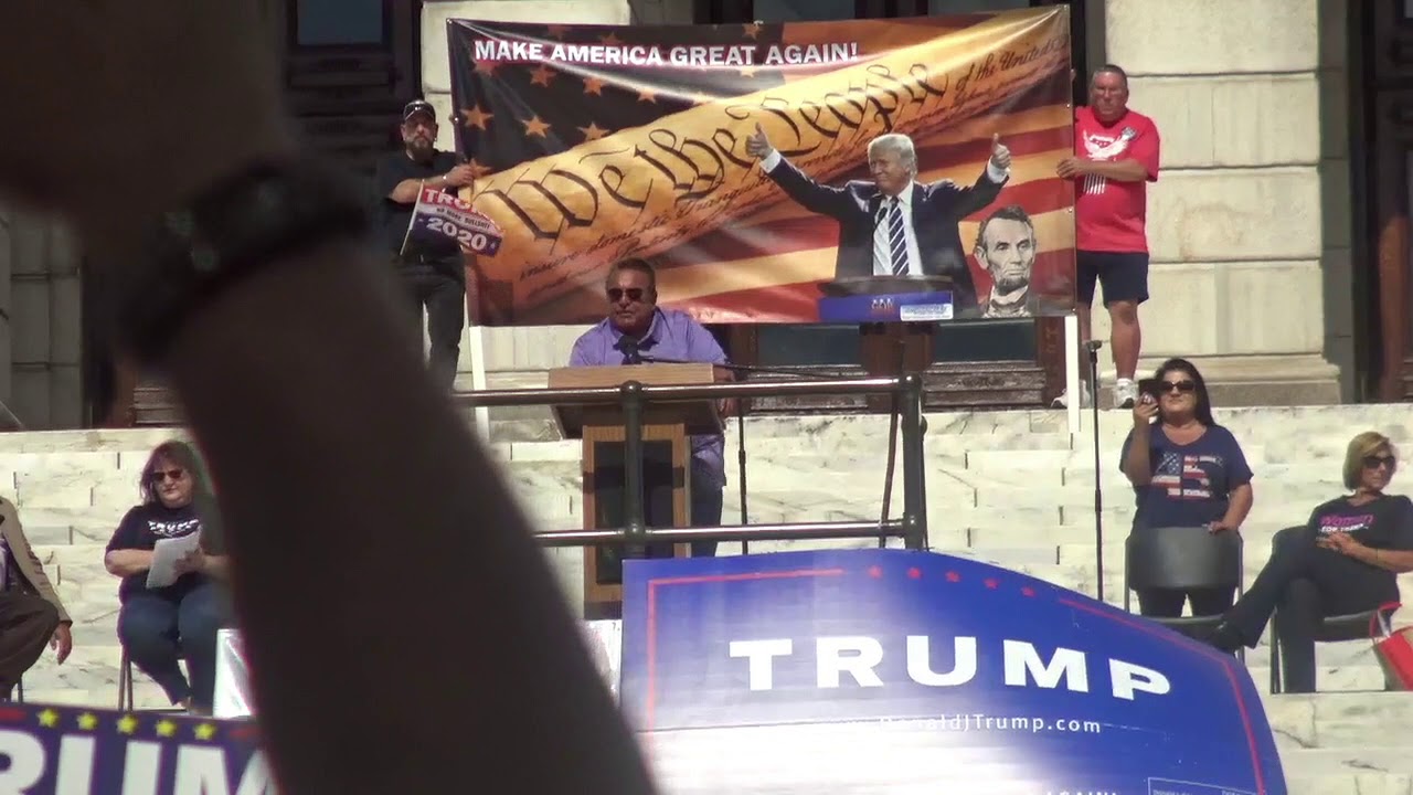 2019-09-29 Trump Rally 09