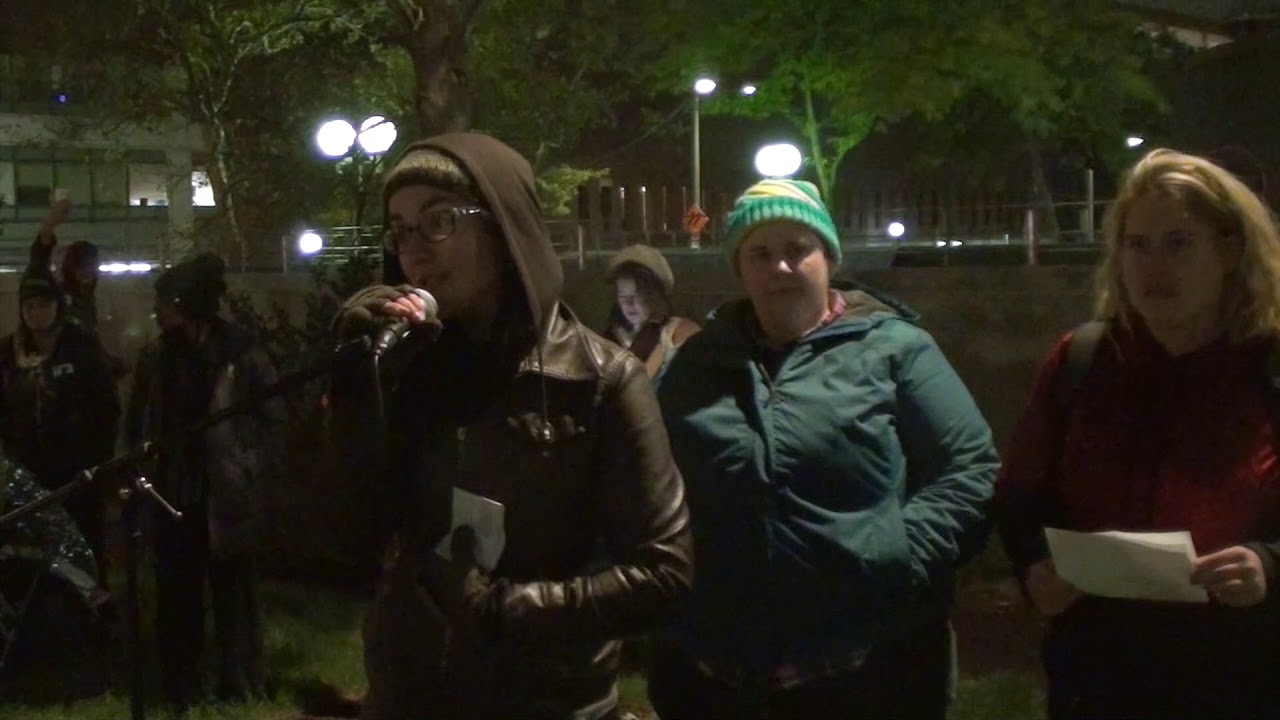 2017-11-08 Free Siham 05 Rachel, Charlotte and Nicole