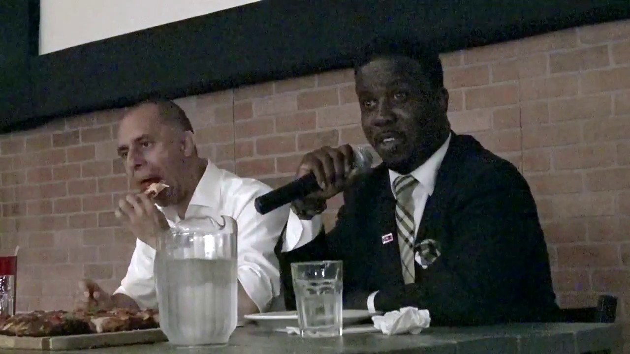 2018-08-23 Pizza and Politics - Providence Mayoral Forum 03