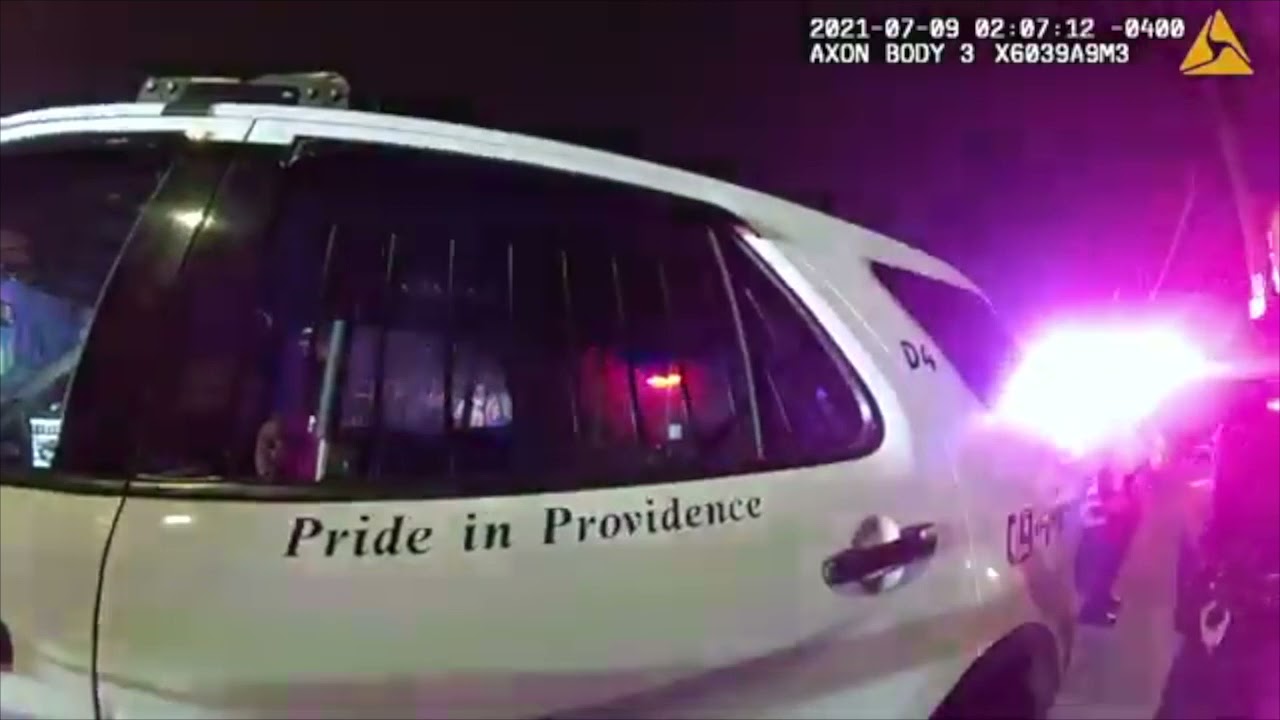 Officer Diaz screams at bystanders