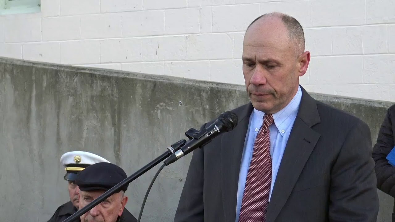 2019-03-18 Vigil for New Zealad 10 James Manni