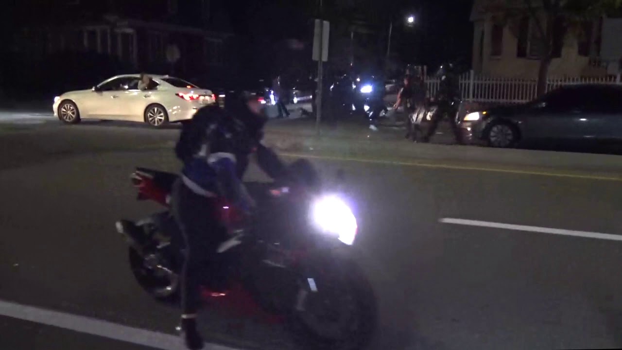 Police confront protesters at PVD-Cranston border 05