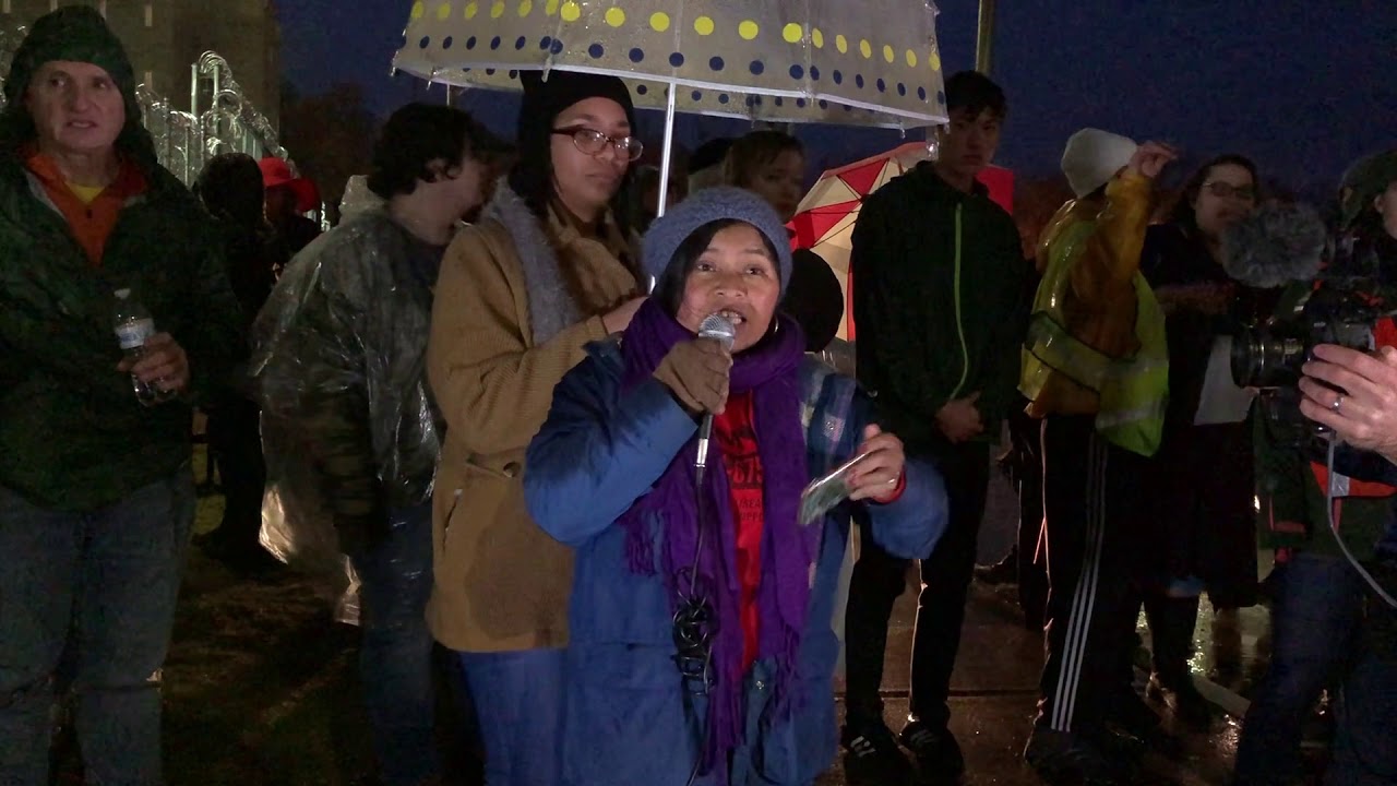 Never Again Action returns to the Wyatt Detention Facility 8/21