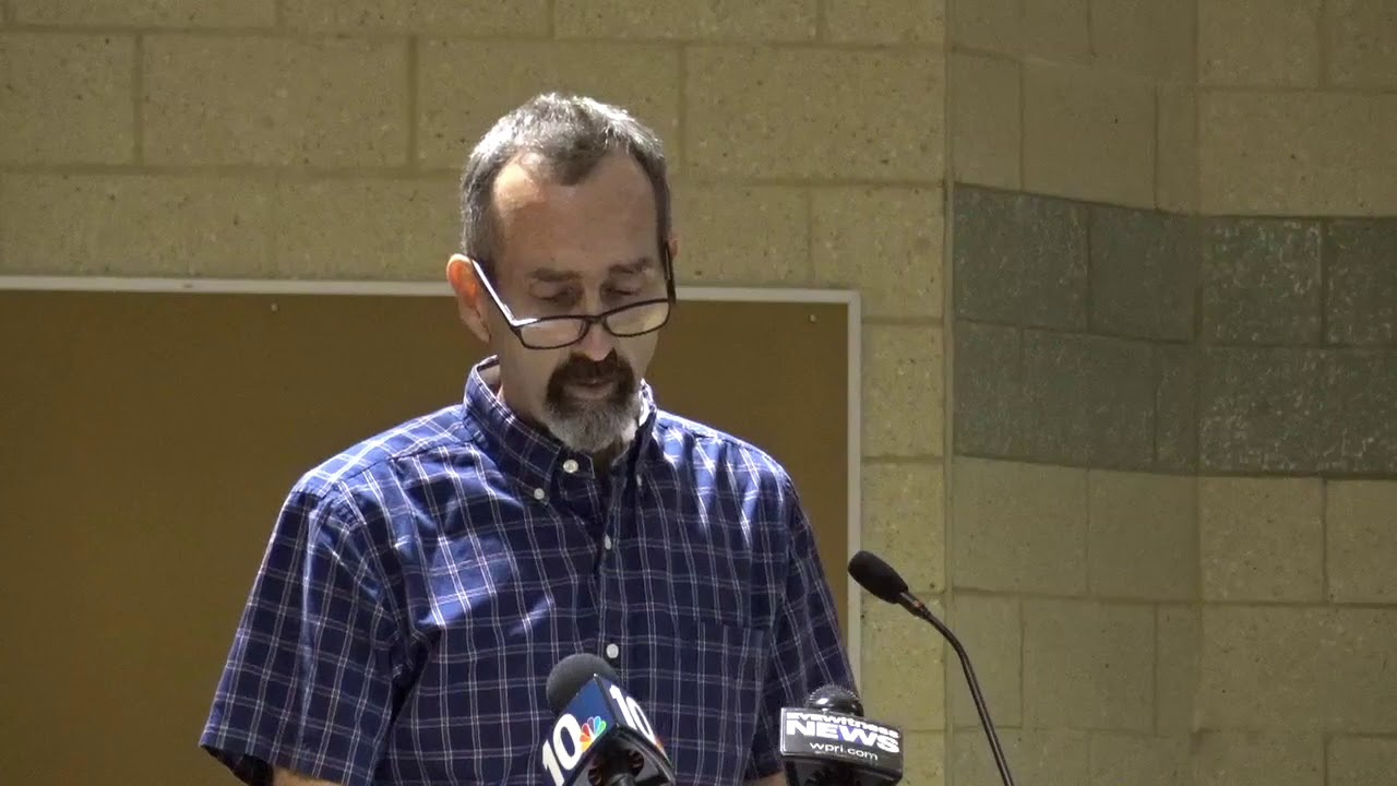 2018-09-17 North Smithfield anti-Nike 02