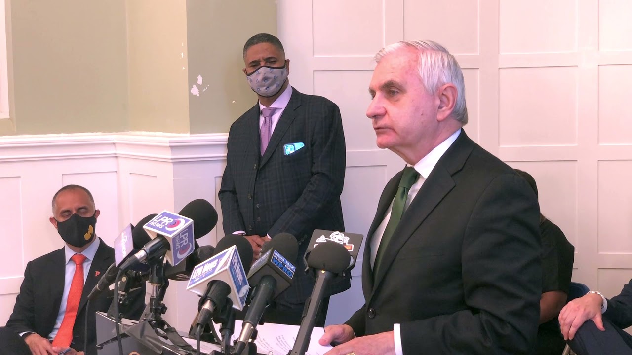 RI Congressional Delegation on Gun Violence 02