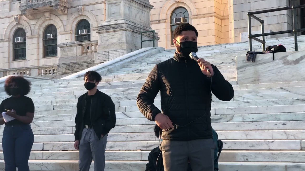 2021 04 14 Daunte Wright Protest   RI State House 09