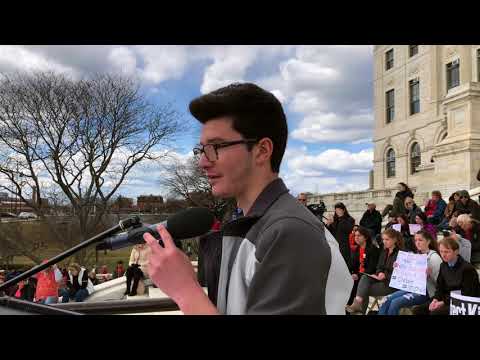 2018-03-24 March for Our lives RI 02