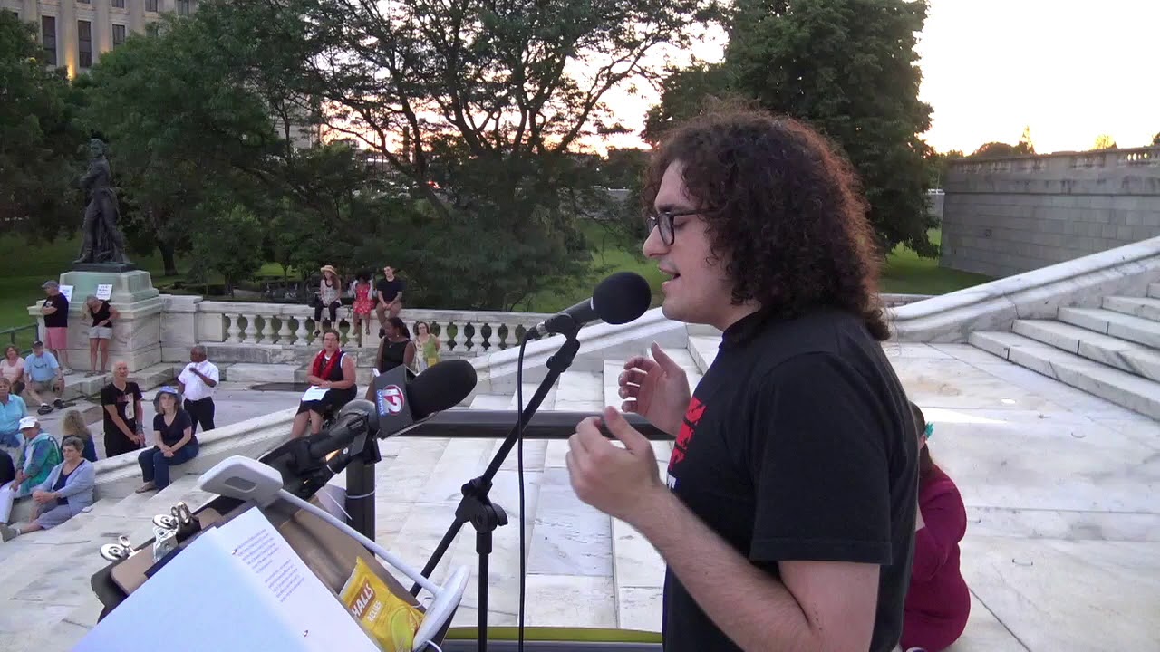 2019-07-12 Lights for Liberty 06