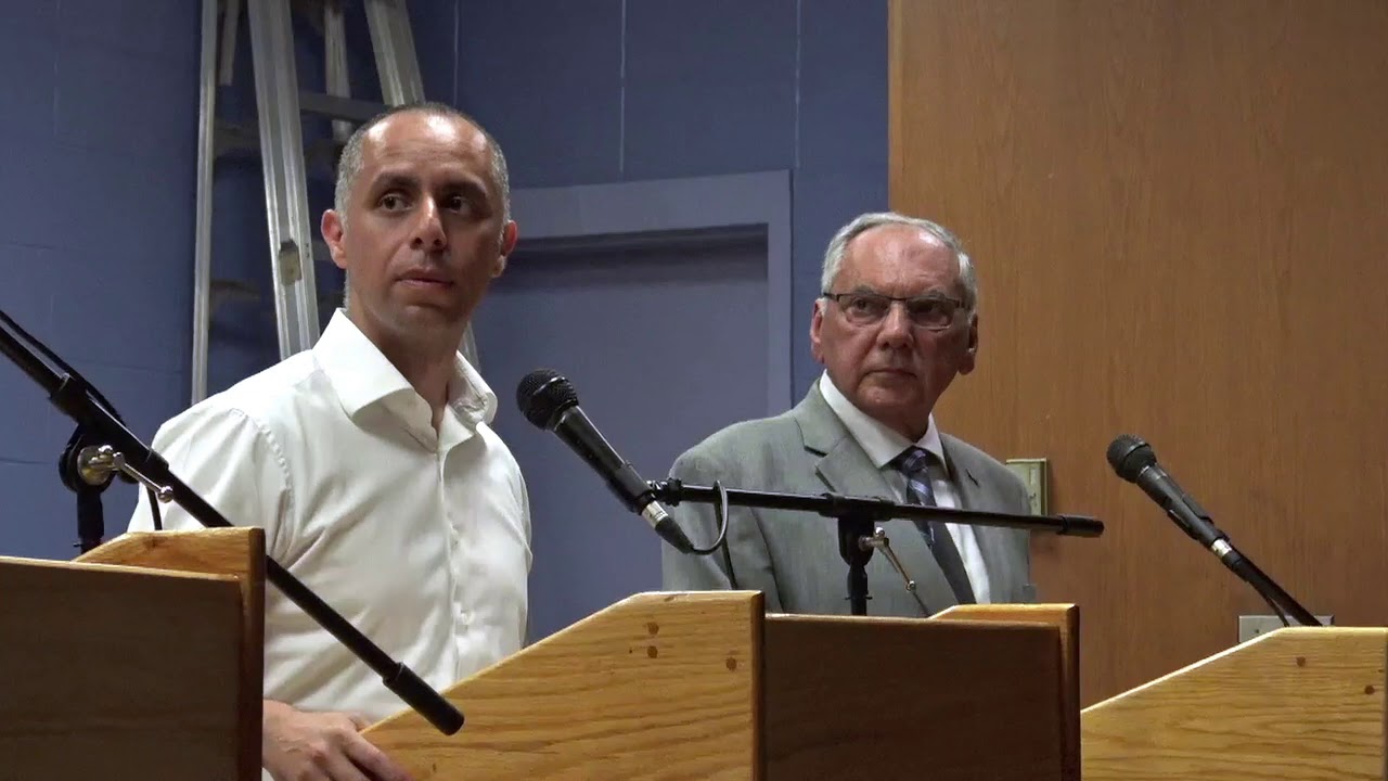 2018-08-09 Debate Providence Mayoral 07