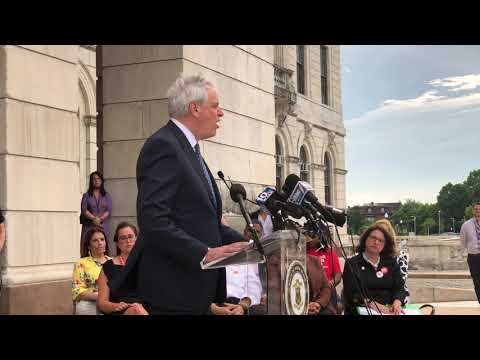 2021 06 08 Gun Safety Rally 04 Neronha