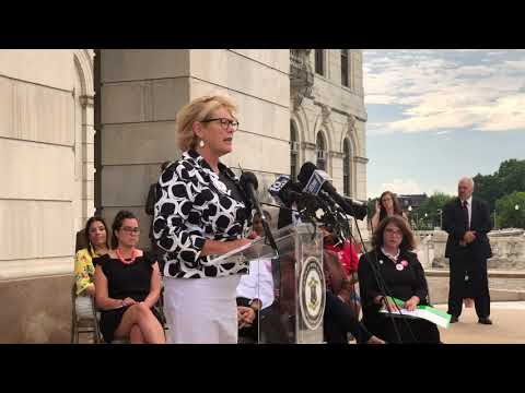 2021 06 08 Gun Safety Rally 01 Linda Finn