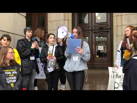 2019-03-15 Youth Climate Strike RI 02