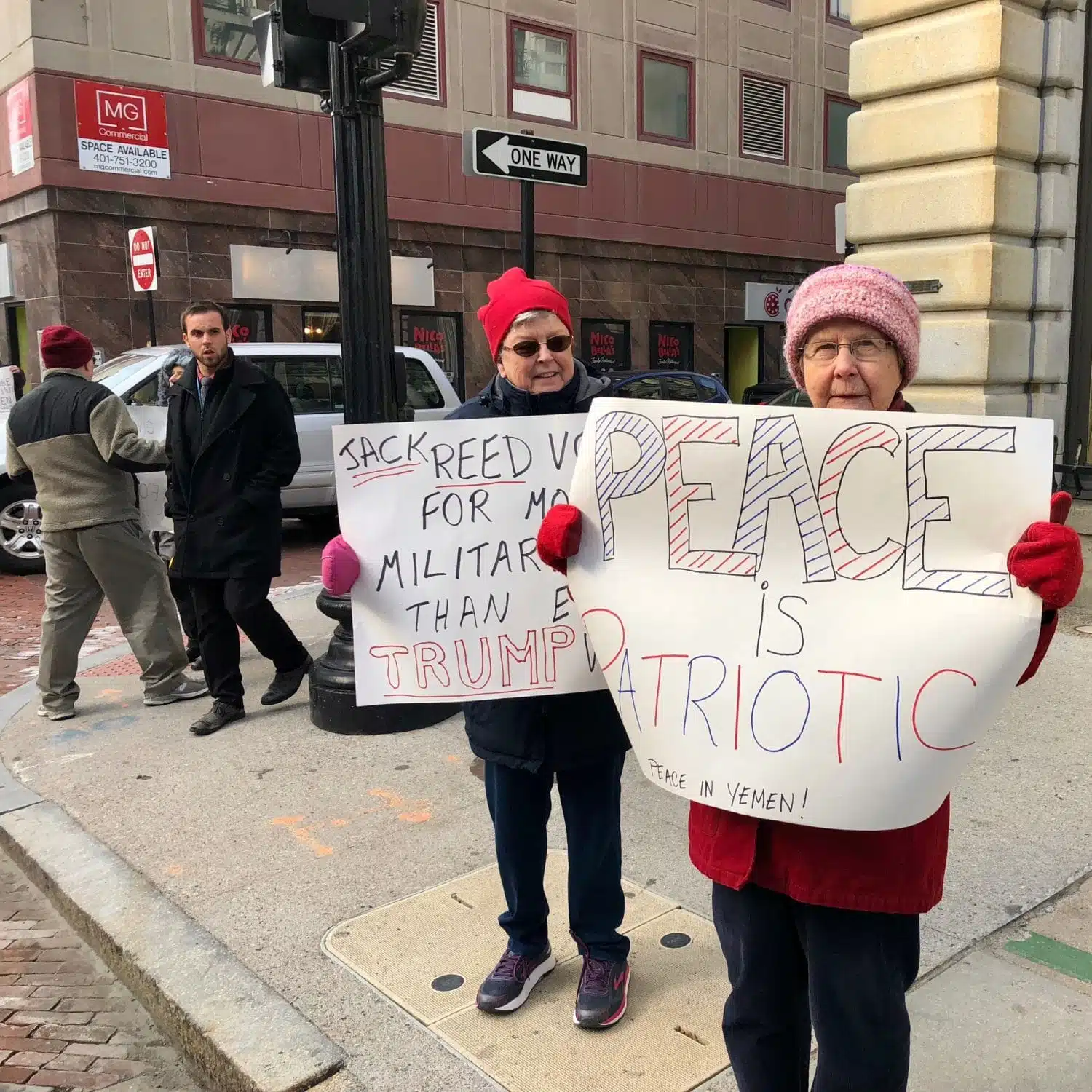 Protesters target Senator Whitehouse for his pro-war votes