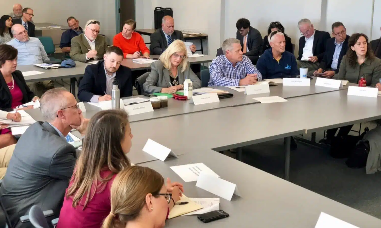 Governor’s Task Force to Tackle Plastics convenes first meeting