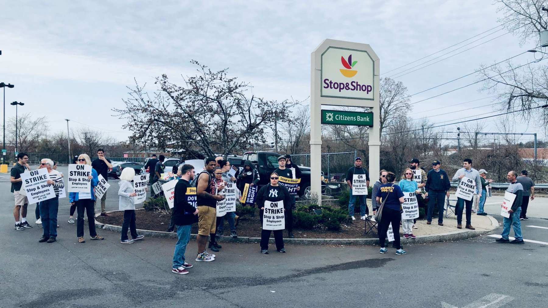 An overview of the Stop & Shop strike﻿