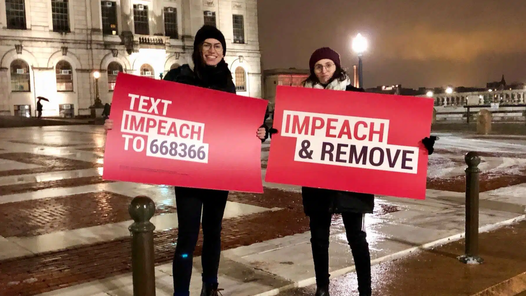 Rally to support the impeachment of Trump draws hundreds to Rhode Island State House
