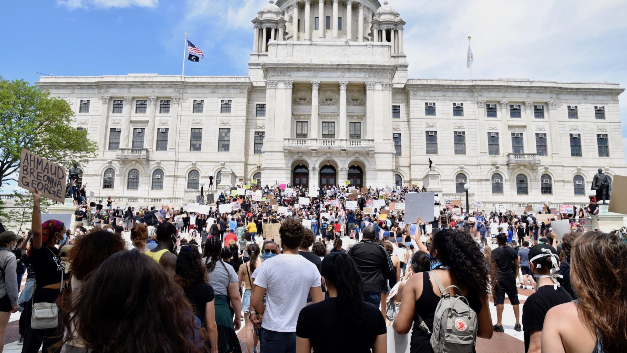 More than 2000 people demand justice for George Floyd in Providence