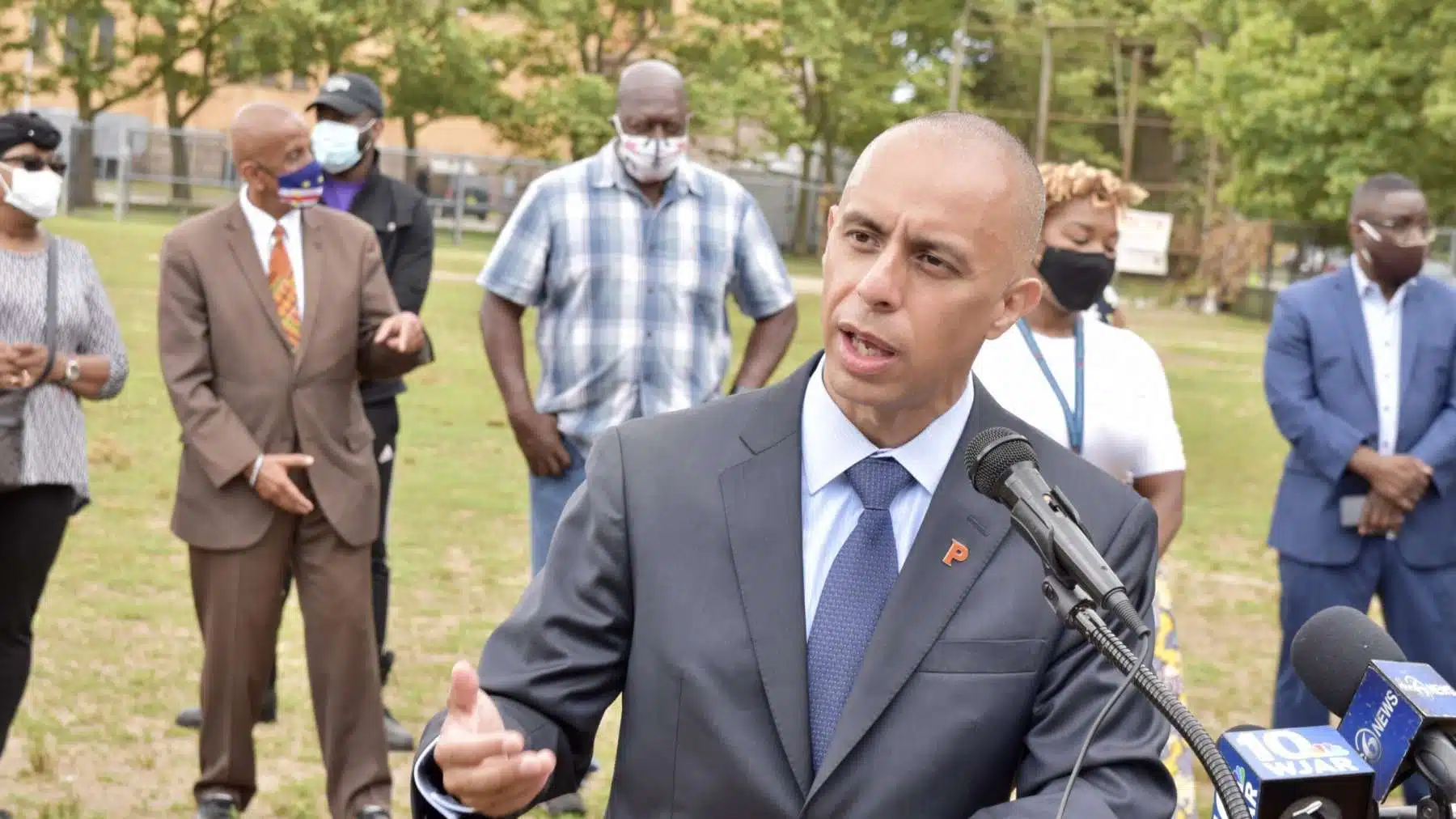 Elorza announces comprehensive review of Public Safety Dept in Providence