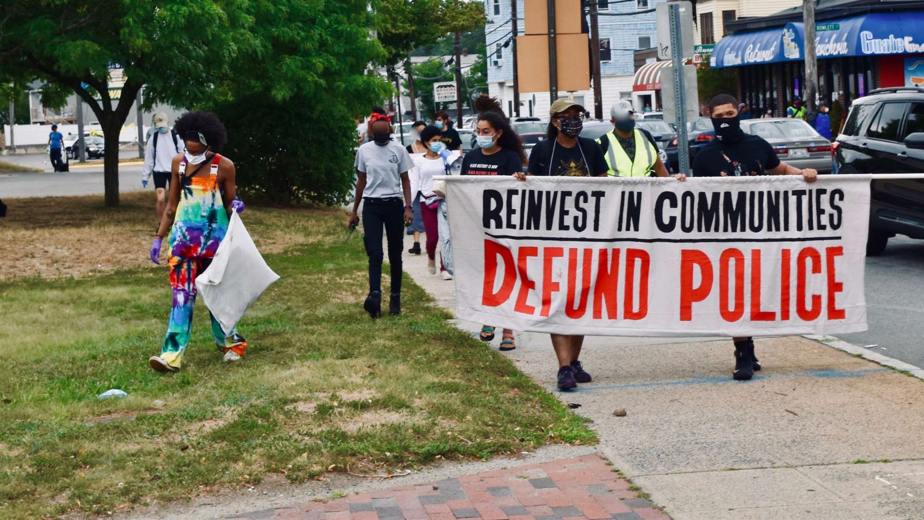 Hundreds of activists clean up Providence; Castillo commits to reallocating police budget
