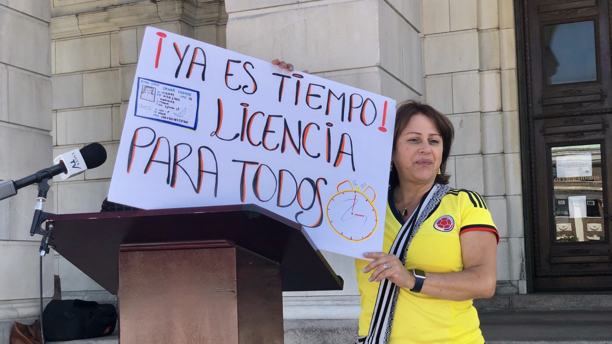 Rhode Island News: Immigrant Coalition rallies to get driver’s licenses for undocumented residents