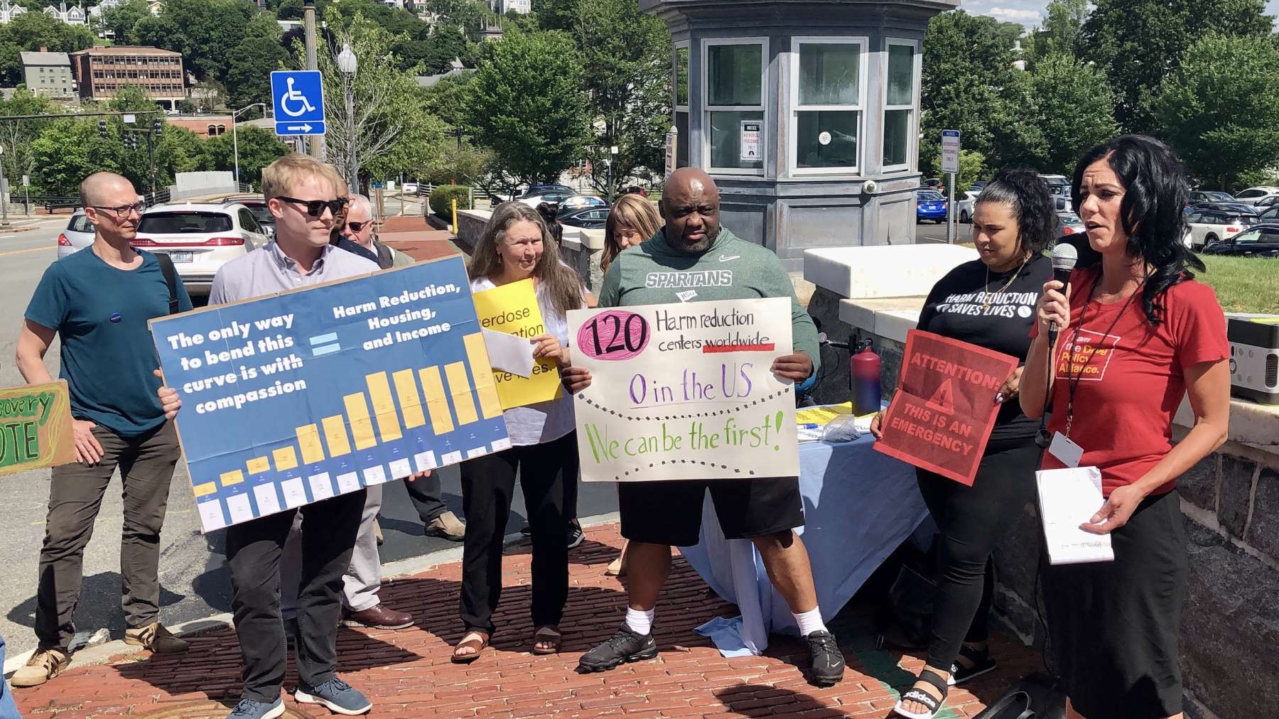 Advocates rally at state house in support of overdose prevention legislation
