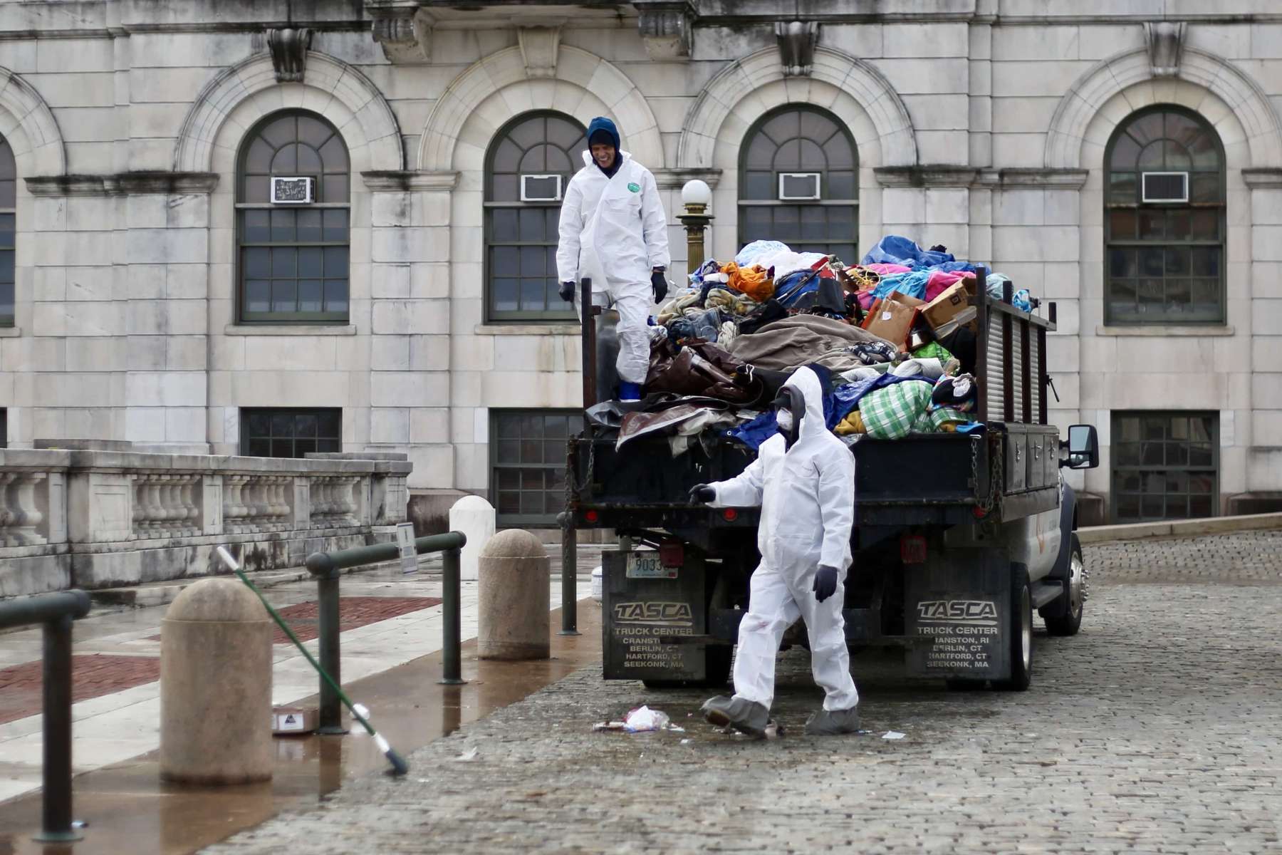 State House plaza homeless encampment cleared by Governor McKee