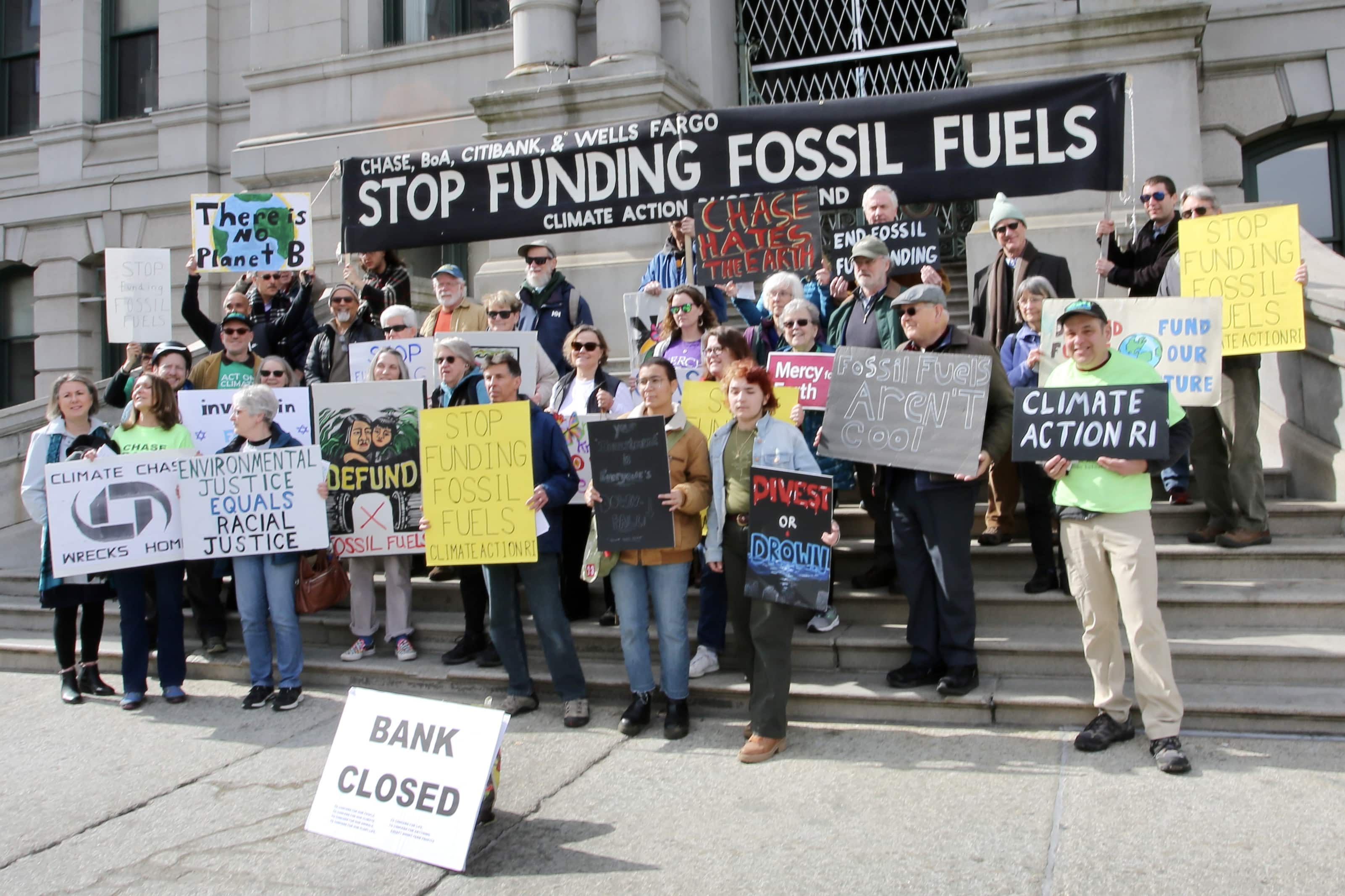 Rhode Island: Campaign seeks to encourage fossil fuel divestment among RI municipalities and non-profits